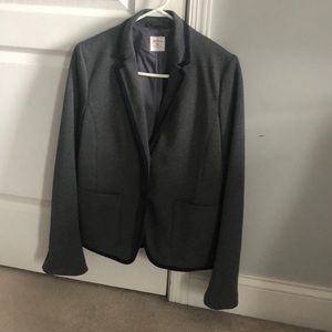 Woman’s Gap Blazer
